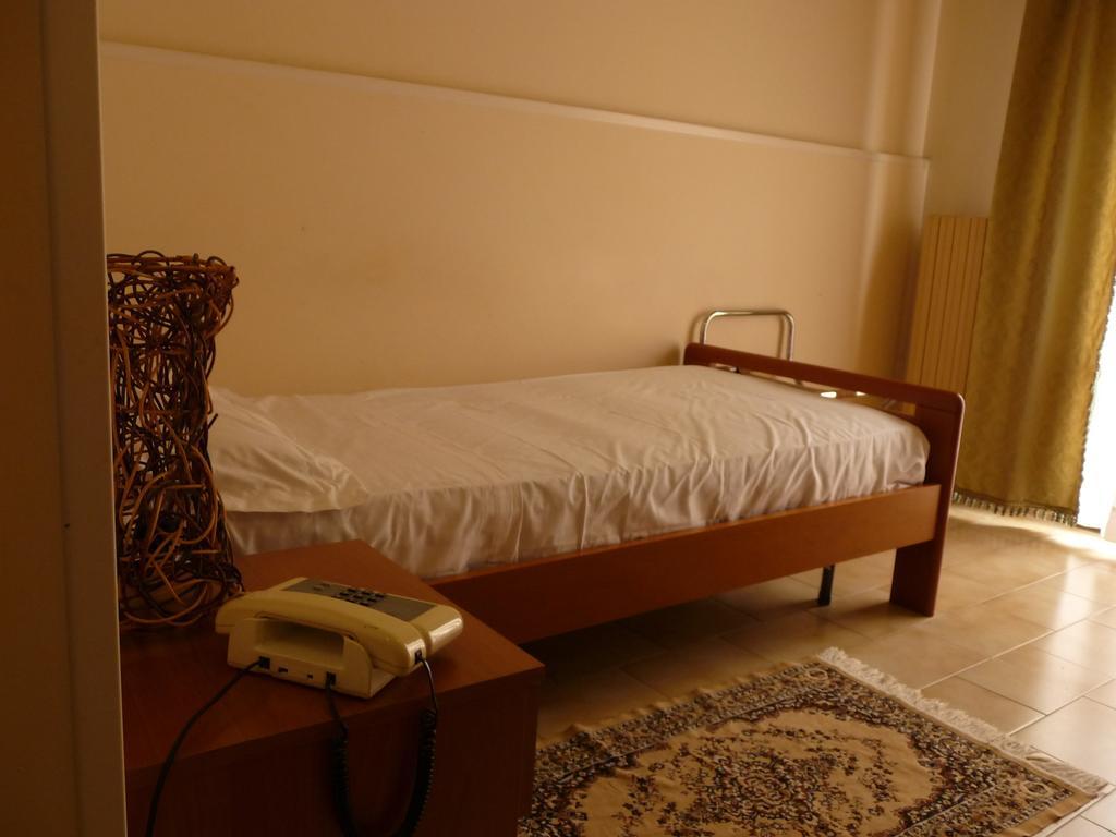 Agathae Hotel & Residence Сколити Екстериор снимка