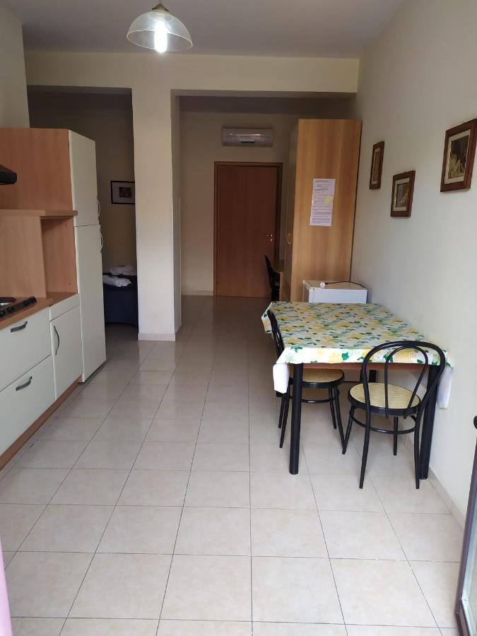 Agathae Hotel & Residence Сколити Екстериор снимка