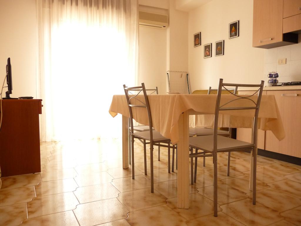 Agathae Hotel & Residence Сколити Екстериор снимка